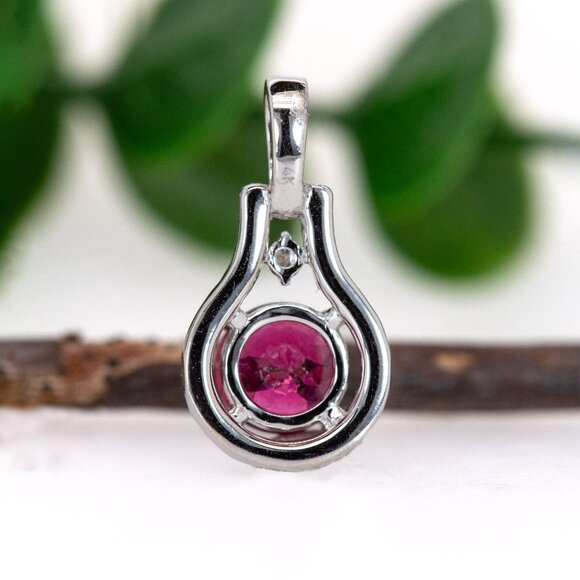 Rubellite Tourmaline Pendant in 14K Solid Gold with Natural Diamonds - Picture 8 of 9